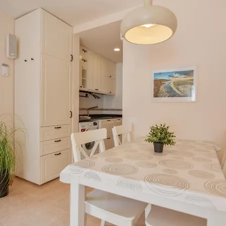 Oasis Duna_ Casa Elena Pool Lejlighed Corralejo