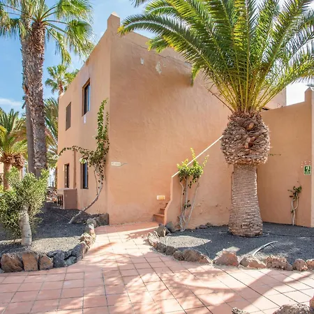 Oasis Duna_ Casa Elena Pool * Corralejo