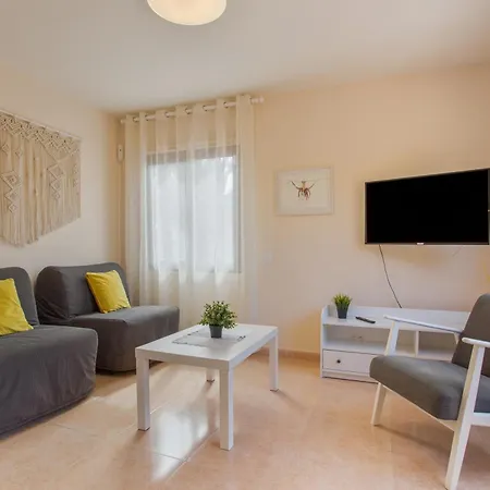 Apartman Oasis Duna_ Casa Elena Pool