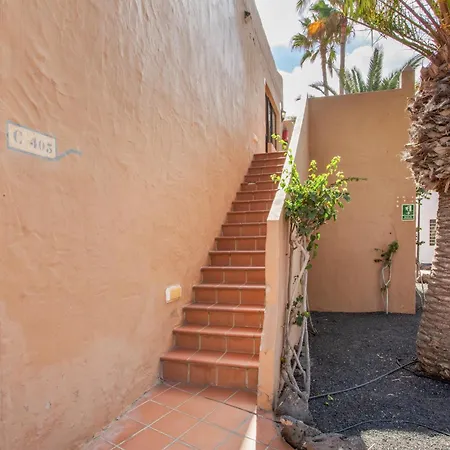 Oasis Duna_ Casa Elena Pool Corralejo